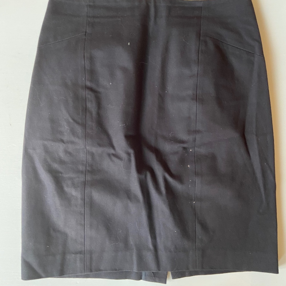 Black pencil skirt EUC
